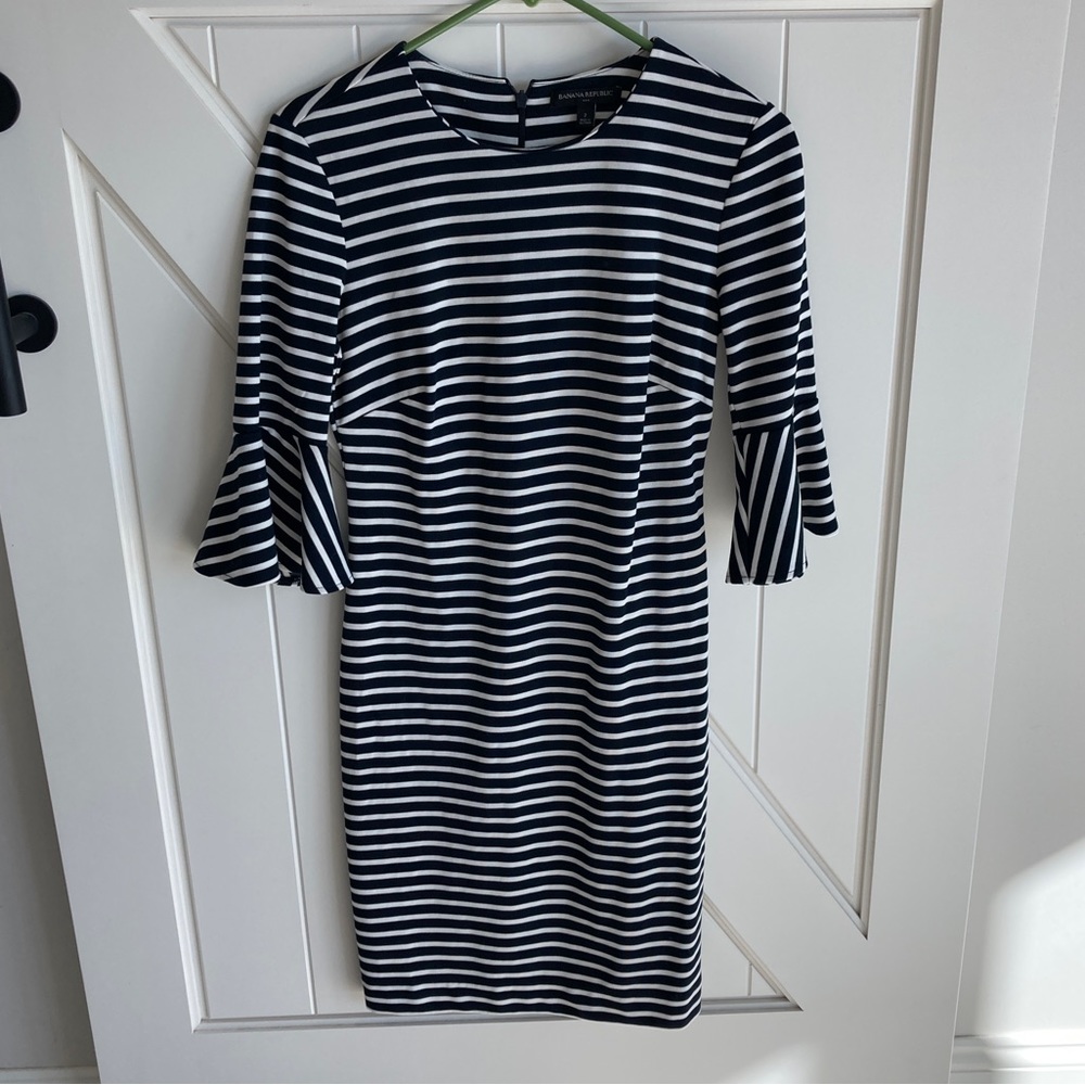 Banana Republic Flutter Sleeve Dress - 2
